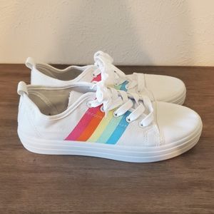 ⚡2/$20 - NWOT 🌈 Rainbow Sneakers